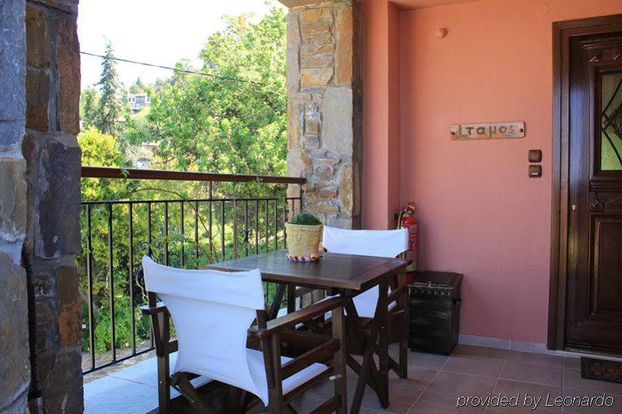 Chorostasi Guest House Parthenón Zimmer foto